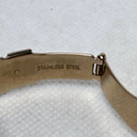 Kate Spade New York Varick Bracelet 36mm Watch Gold Bracelet Striped Face 2.75” - Picture 6 of 12